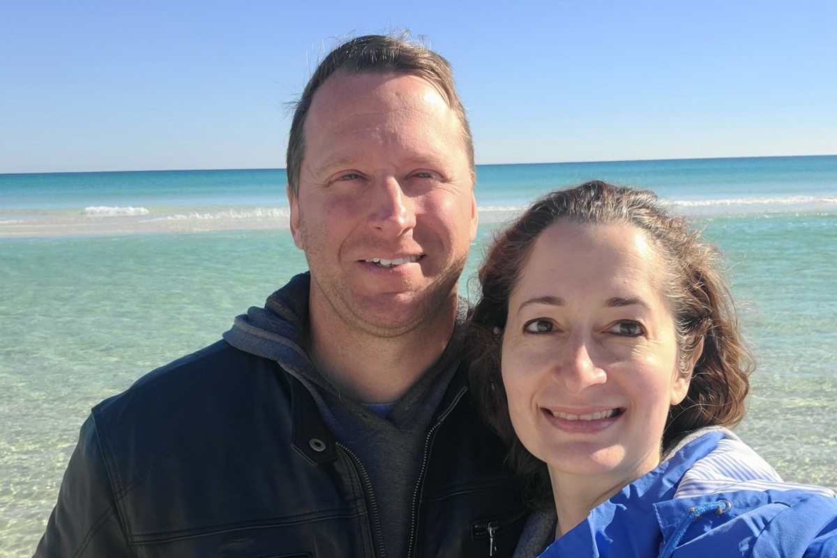 Bryce and Susan Metcalfe at the beach